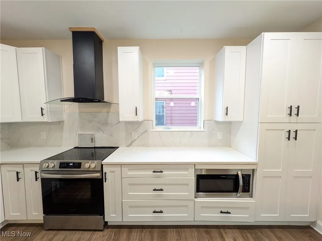 1911 Corning Avenue, Cleveland, Ohio 44109,MLS Now Listing ID