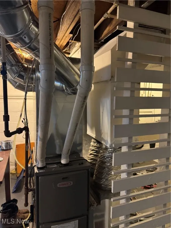New furnace ducts