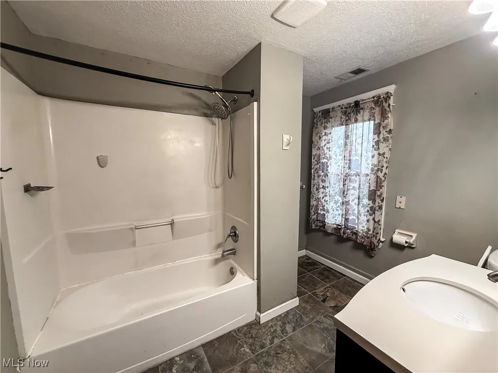 2115 Elm Street, Parkersburg, West Virginia 26101,MLS Now Listing ID