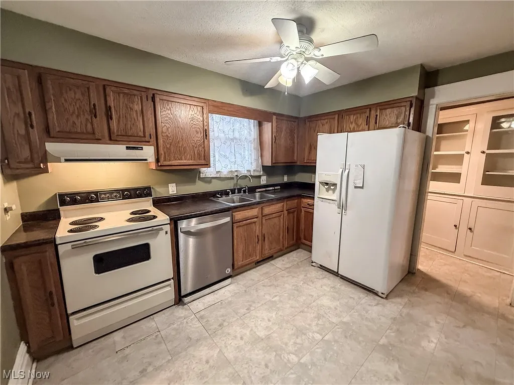 2115 Elm Street, Parkersburg, West Virginia 26101,MLS Now Listing ID