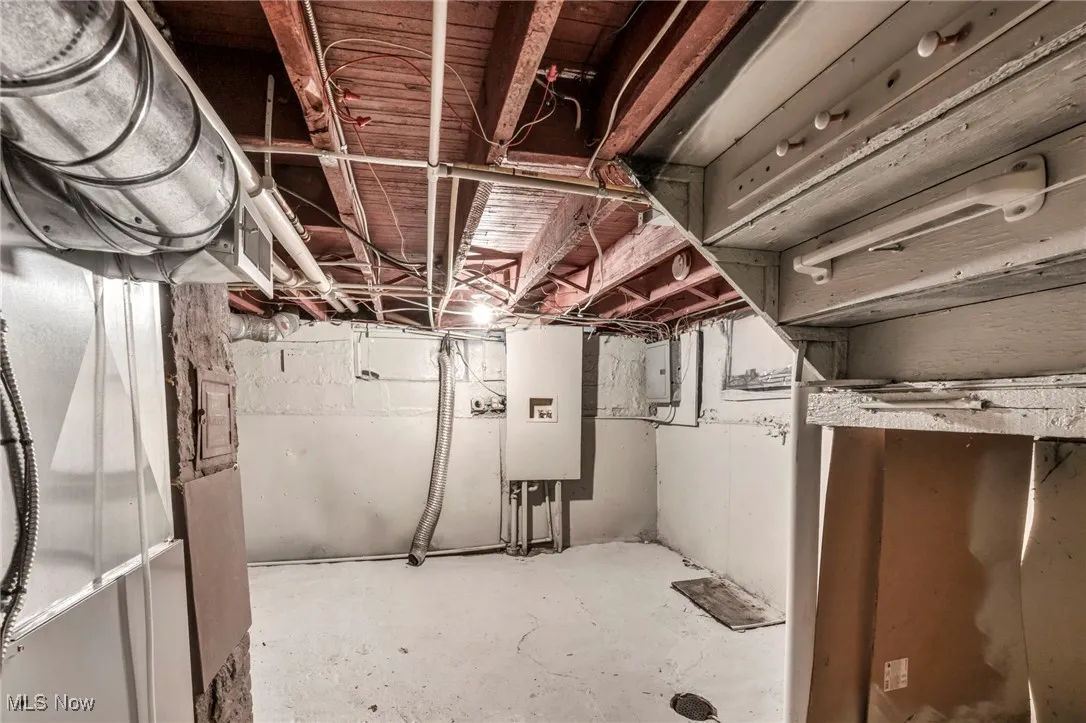 3576 E 104th Street, Cleveland, Ohio 44105,MLS Now Listing ID