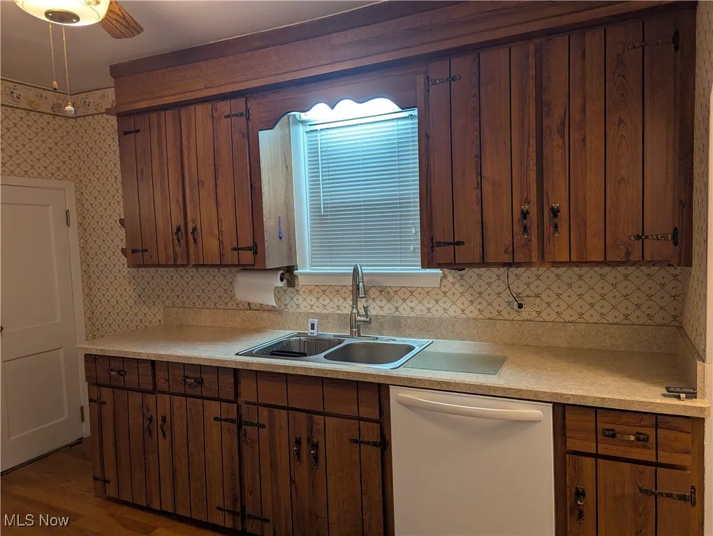 13130 Kinsman Road, Burton, Ohio 44021,MLS Now Listing ID