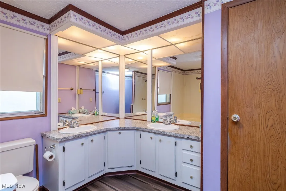 17 Trolleyview Lane, Olmsted Twp, Ohio 44138,MLS Now Listing ID