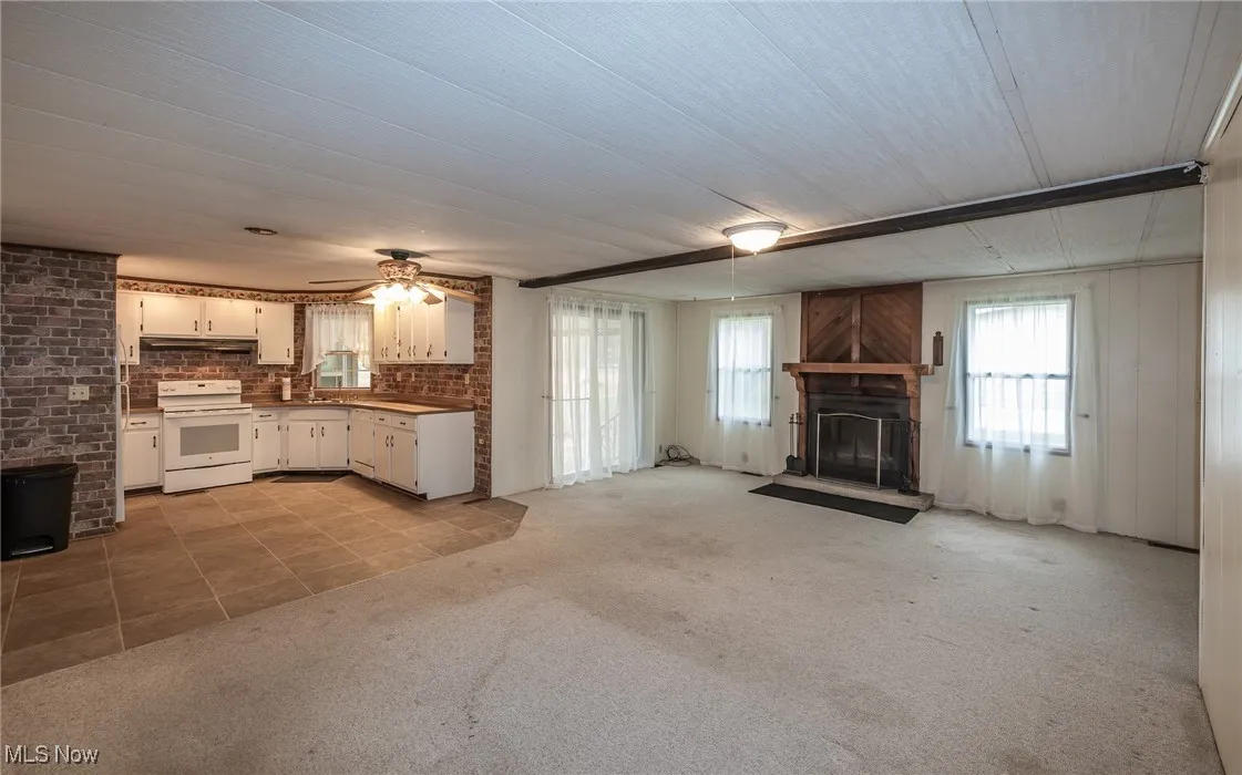 17 Trolleyview Lane, Olmsted Twp, Ohio 44138,MLS Now Listing ID