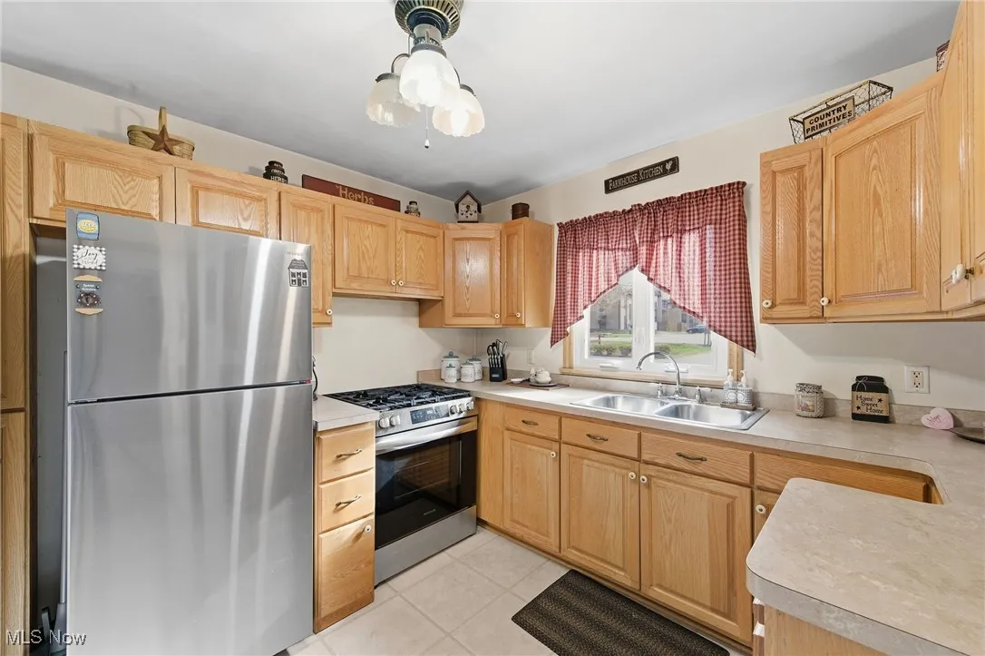 9961 Johnnycake Ridge Road, Concord, Ohio 44077,MLS Now Listing ID