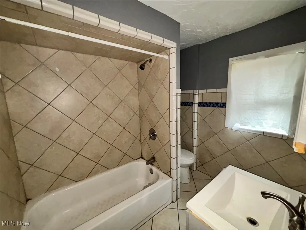 690 Storer Avenue, Akron, Ohio 44320,MLS Now Listing ID