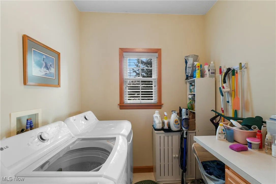 607 Rundle Street, La Grange, Ohio 44050,MLS Now Listing ID