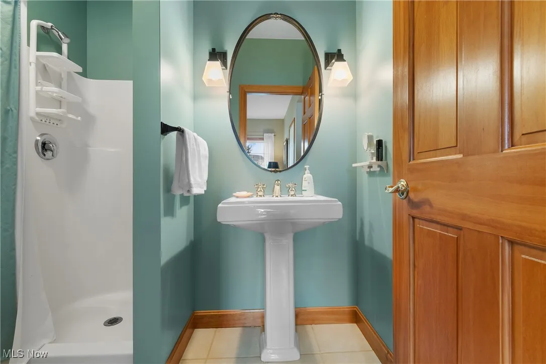 607 Rundle Street, La Grange, Ohio 44050,MLS Now Listing ID