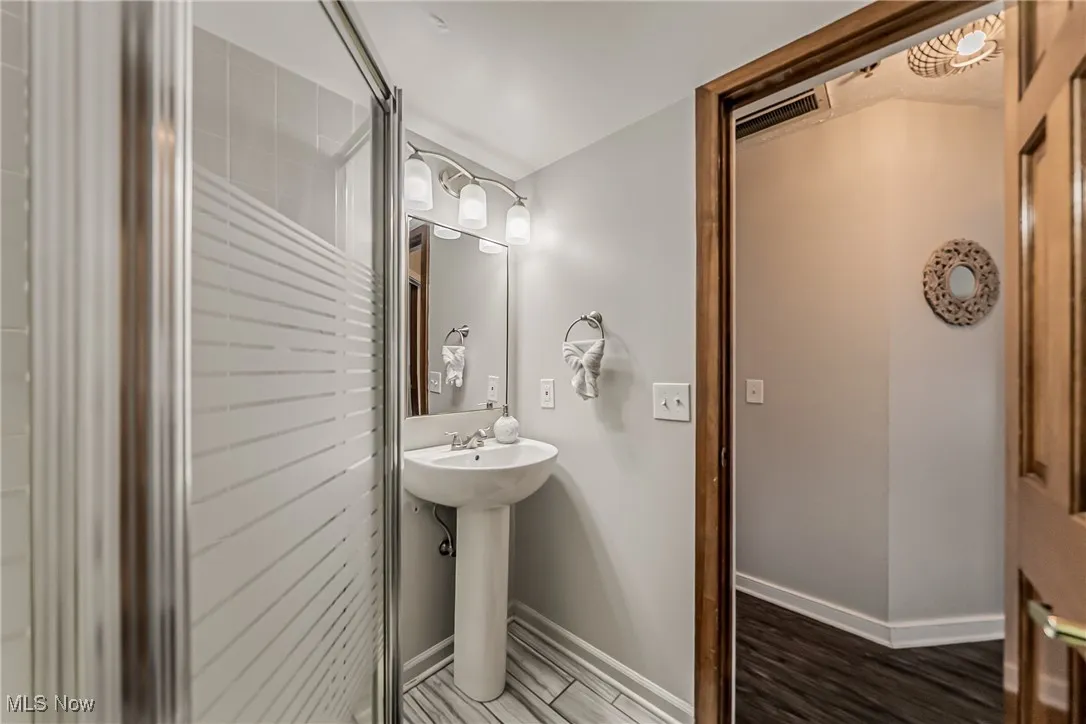 408 W Saint Clair Avenue # 505, Cleveland, Ohio 44113,MLS Now Listing ID