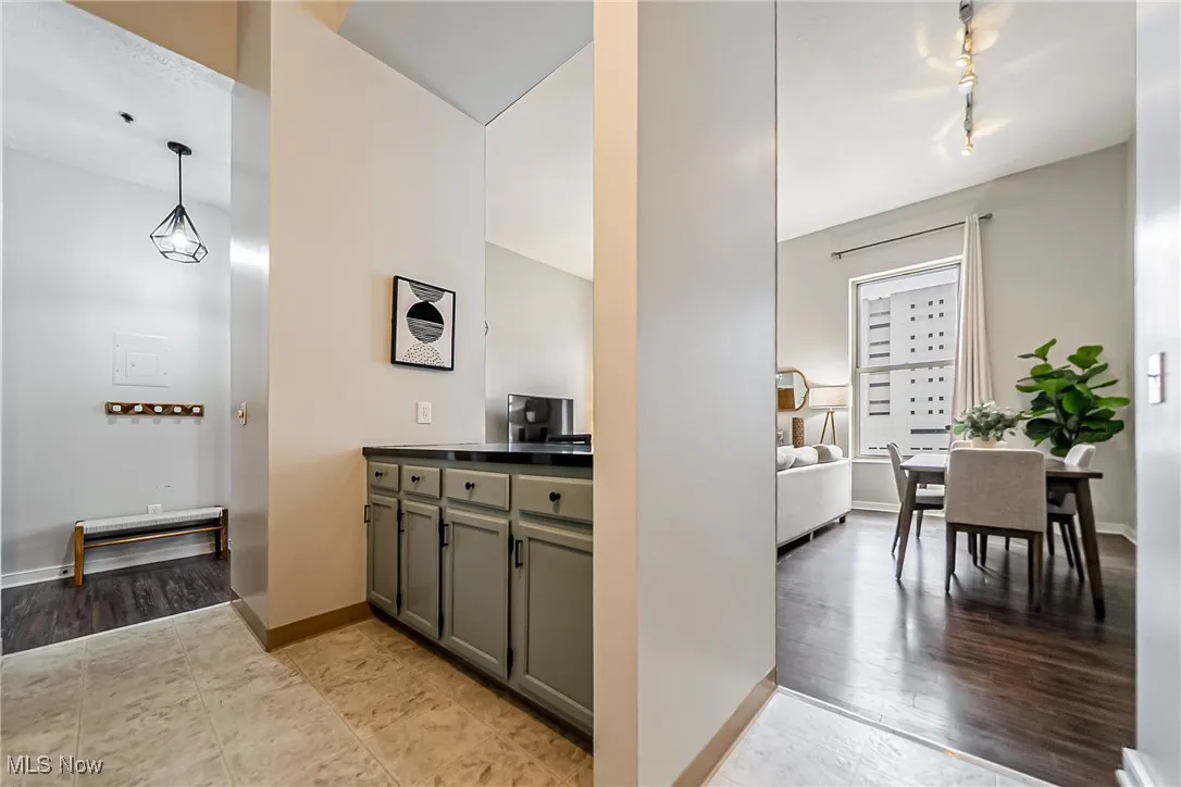 408 W Saint Clair Avenue # 505, Cleveland, Ohio 44113,MLS Now Listing ID