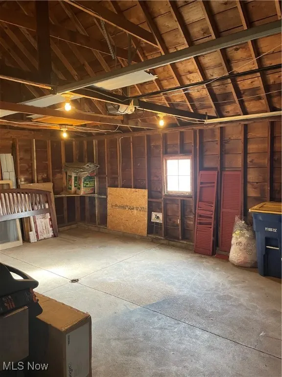 2542 W 8th Street, Ashtabula, Ohio 44004,MLS Now Listing ID