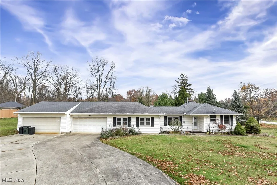 Street view from Mapleridge