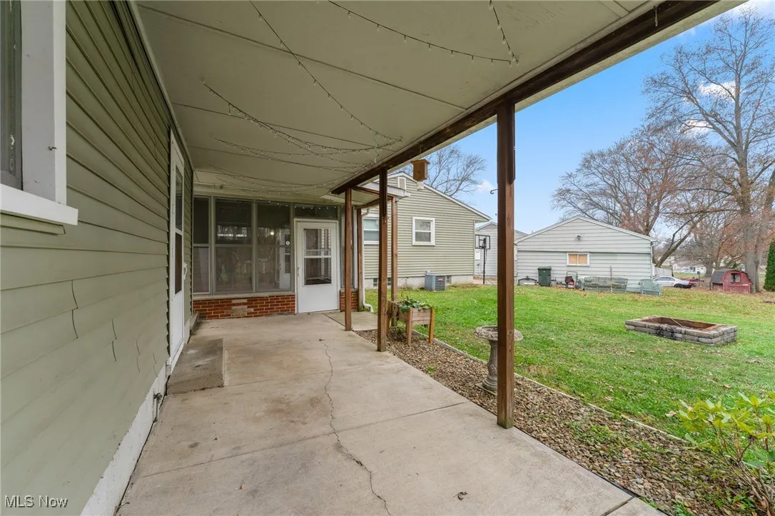 462 Elizabeth Street, Hubbard, Ohio 44425,MLS Now Listing ID