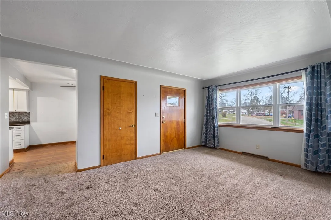 462 Elizabeth Street, Hubbard, Ohio 44425,MLS Now Listing ID