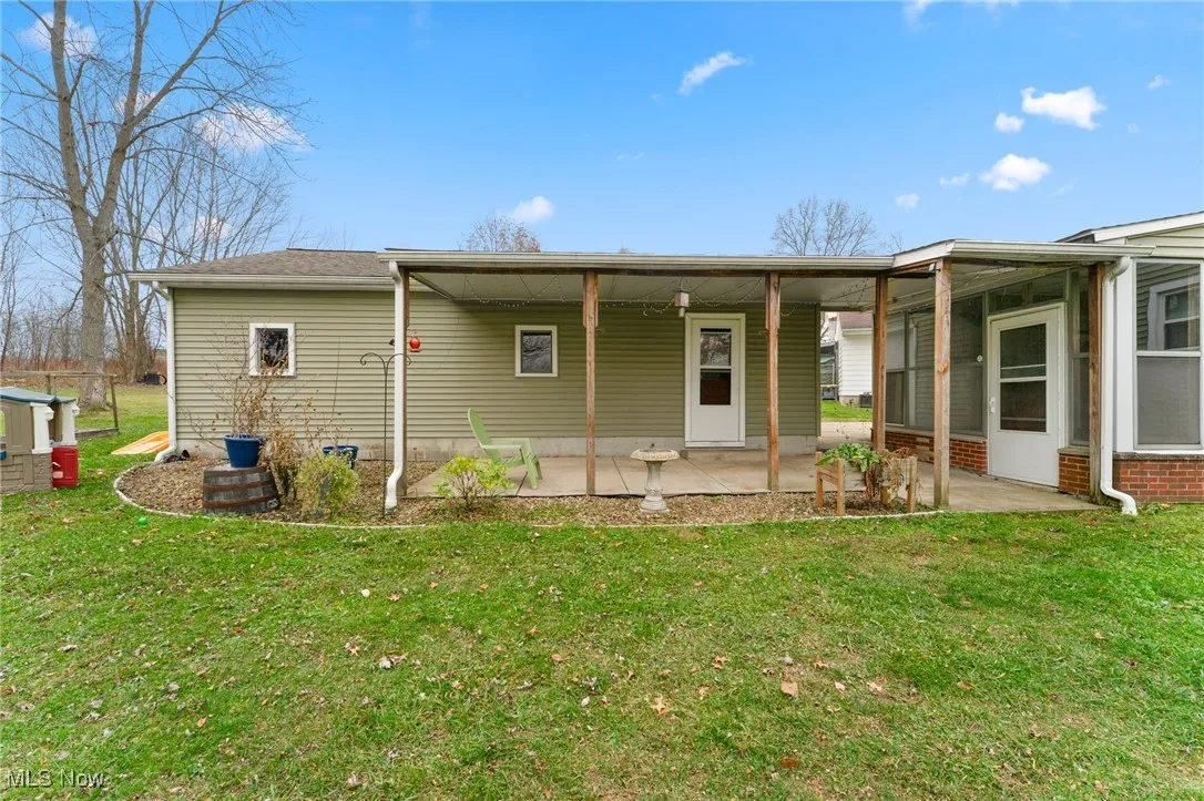 462 Elizabeth Street, Hubbard, Ohio 44425,MLS Now Listing ID