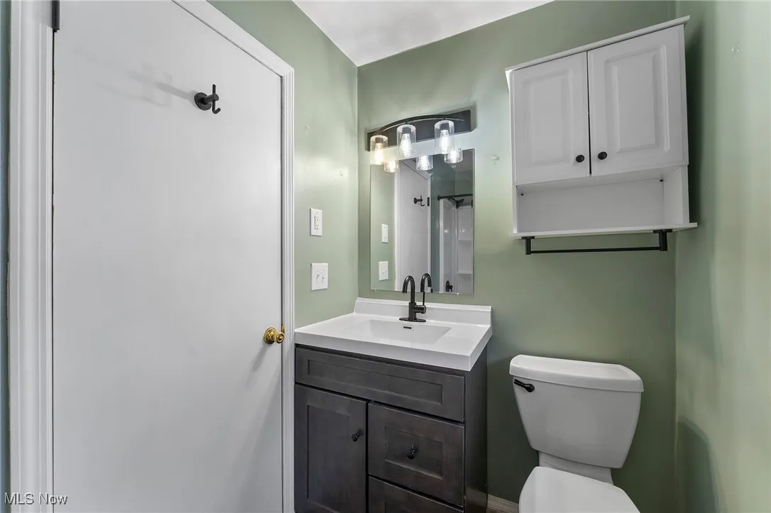 462 Elizabeth Street, Hubbard, Ohio 44425,MLS Now Listing ID