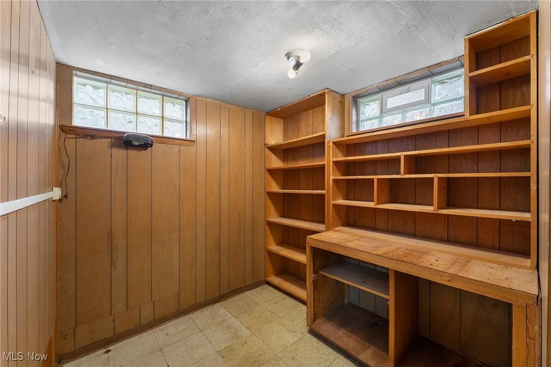 462 Elizabeth Street, Hubbard, Ohio 44425,MLS Now Listing ID