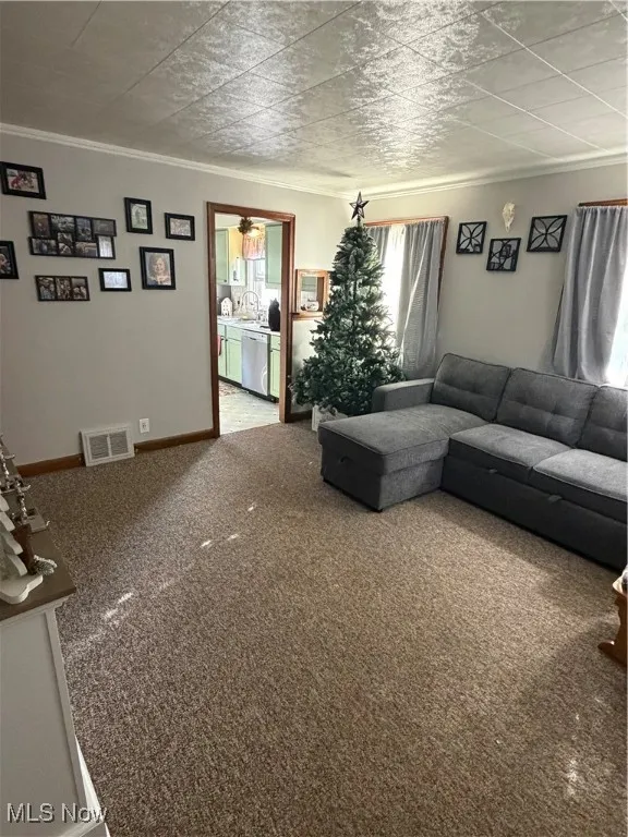 250 Wabash Avenue, Brewster, Ohio 44613,MLS Now Listing ID