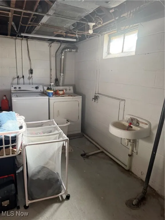 250 Wabash Avenue, Brewster, Ohio 44613,MLS Now Listing ID