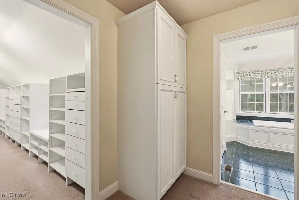 15625 Priorway Drive, Novelty, Ohio 44072,MLS Now Listing ID