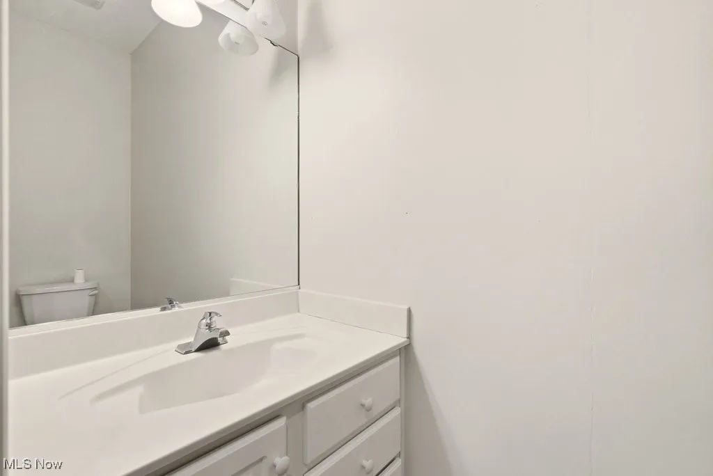 15625 Priorway Drive, Novelty, Ohio 44072,MLS Now Listing ID