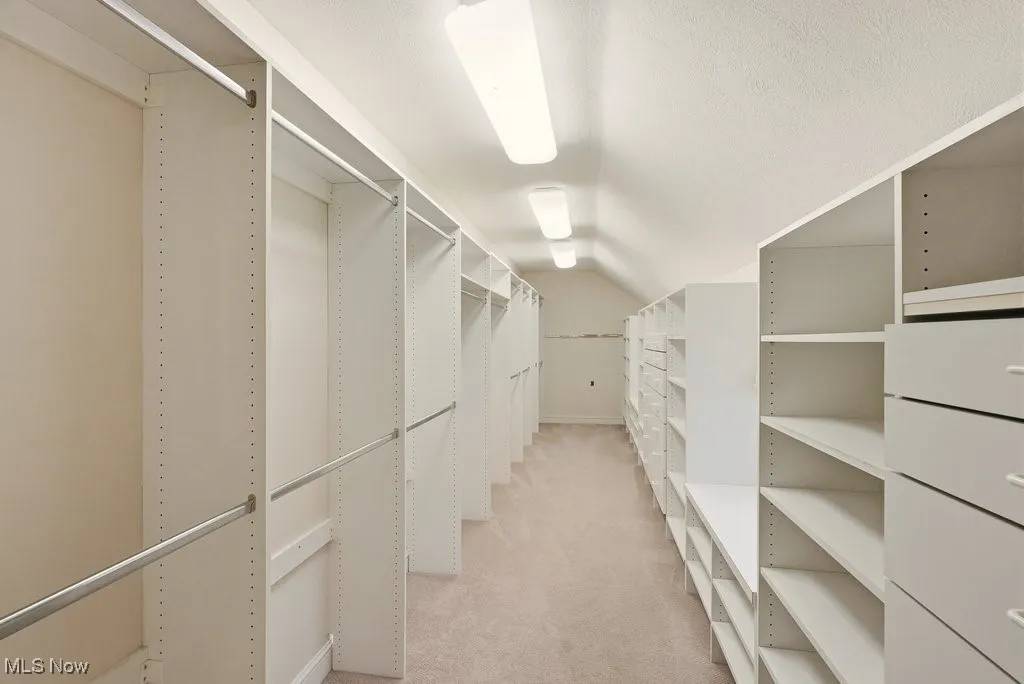 15625 Priorway Drive, Novelty, Ohio 44072,MLS Now Listing ID