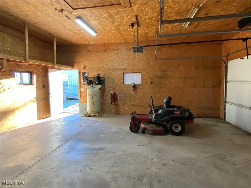 3585 Shreve Eastern Road, Shreve, Ohio 44676,MLS Now Listing ID