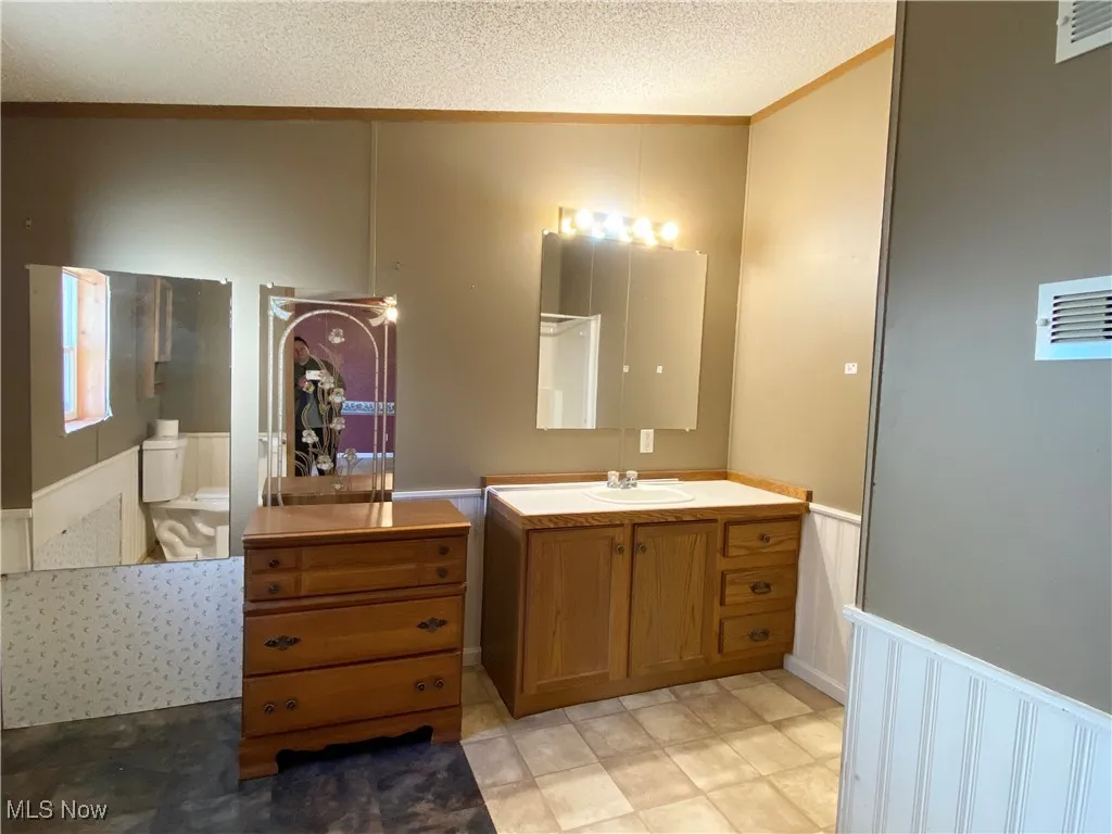 3585 Shreve Eastern Road, Shreve, Ohio 44676,MLS Now Listing ID