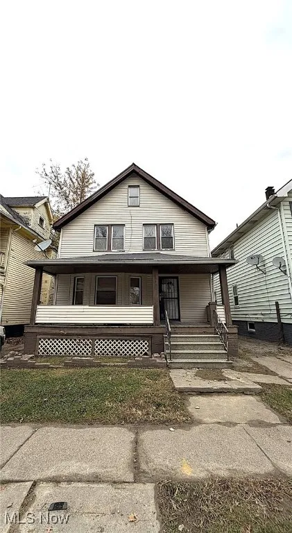 View of front of house with a porch