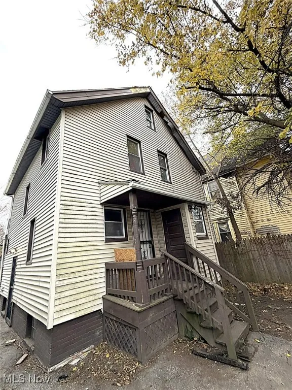 View of front facade with covered porch