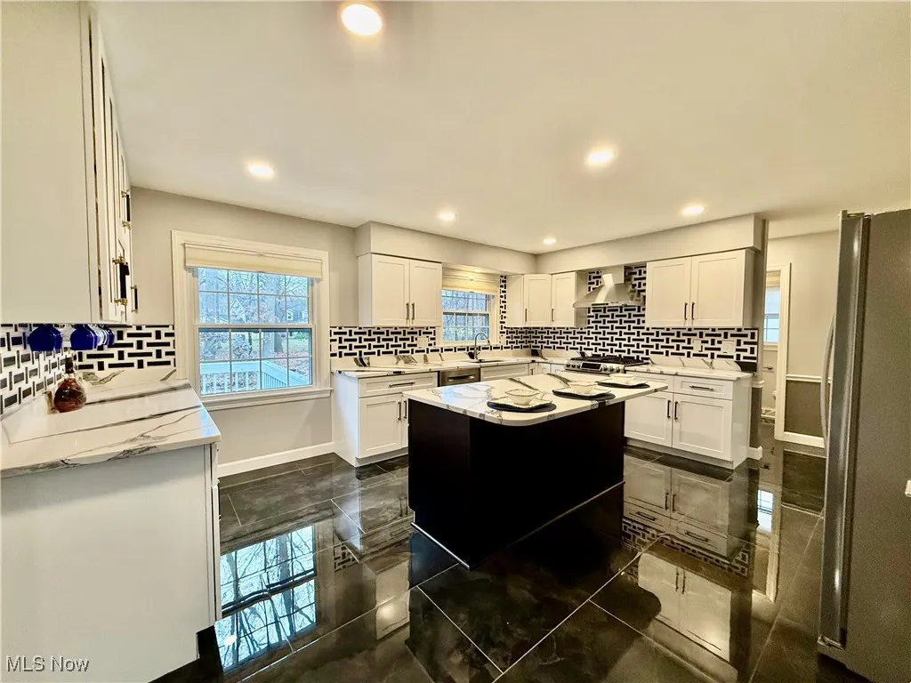 34 Chadbourne Drive, Hudson, Ohio 44236,MLS Now Listing ID