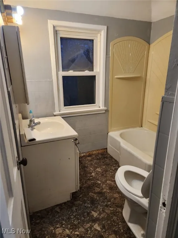 3761 E 144th Street, Cleveland, Ohio 44128,MLS Now Listing ID