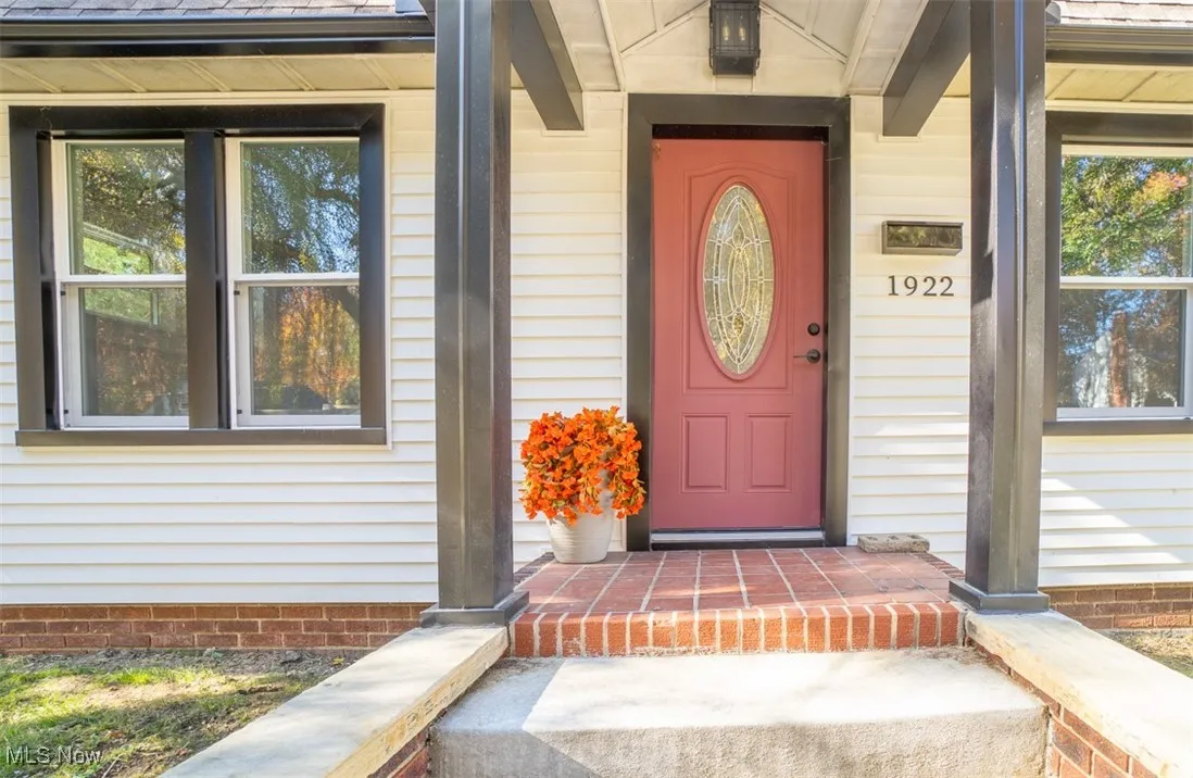 1922 12th Street, Cuyahoga Falls, Ohio 44223,MLS Now Listing ID