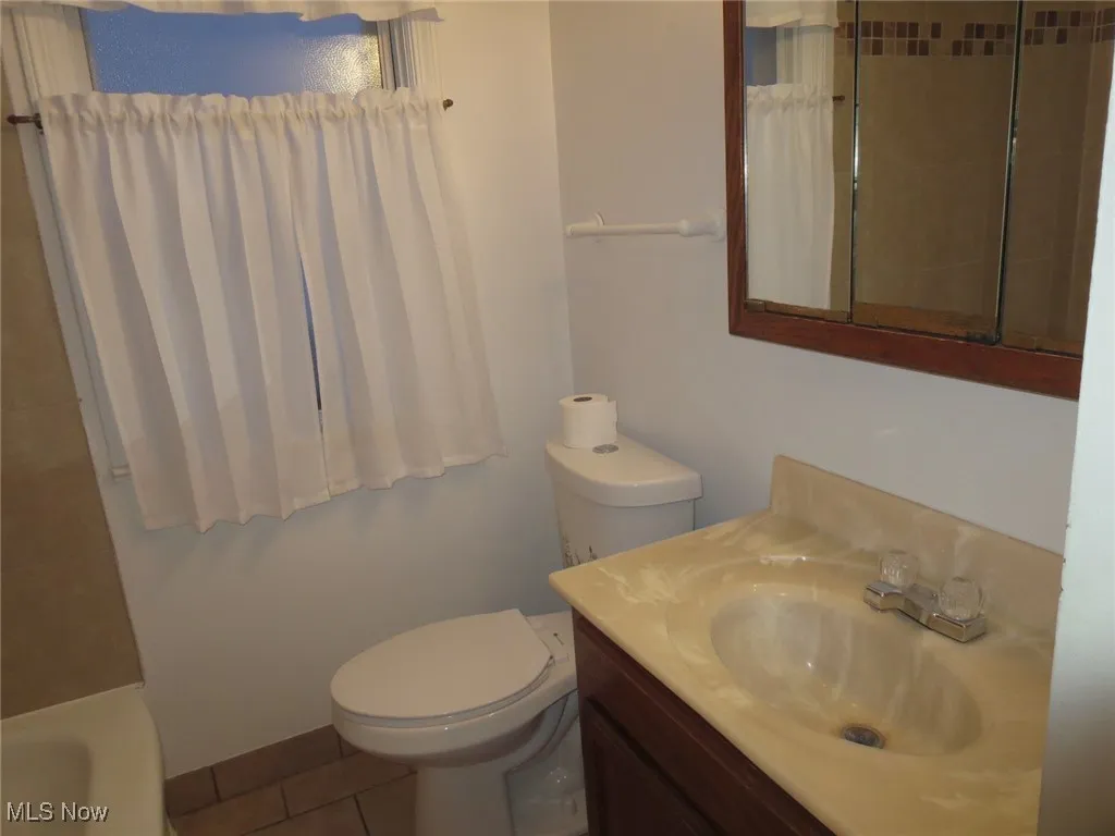 4905 E 108th Street, Garfield Heights, Ohio 44125,MLS Now Listing ID