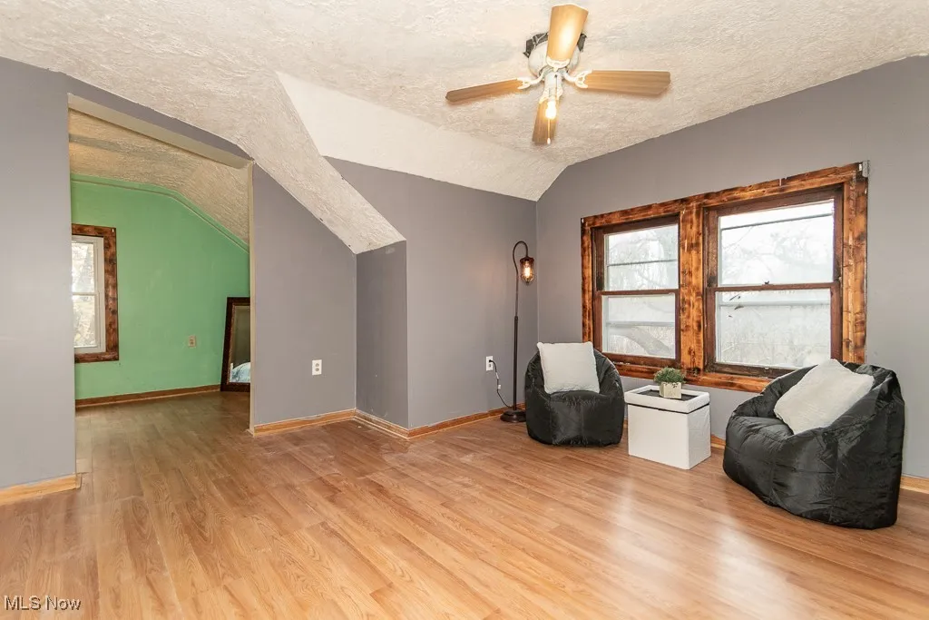 Binus room for sitting area, play area, gaming - buyer's choice!