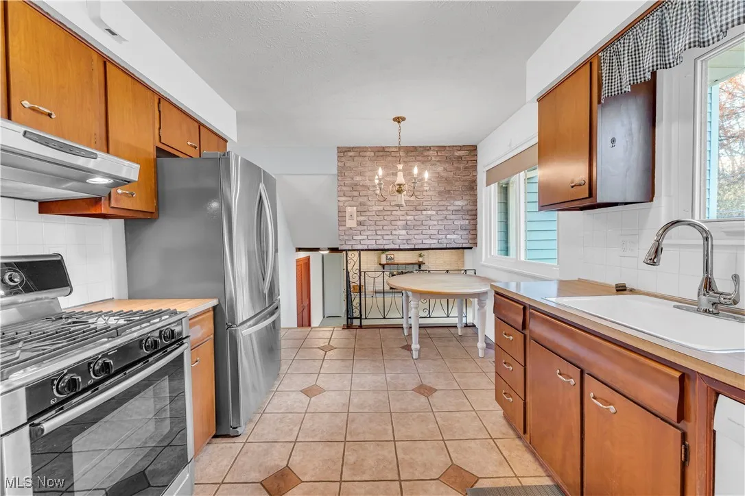 7272 Normandy Drive, Parma, Ohio 44134,MLS Now Listing ID