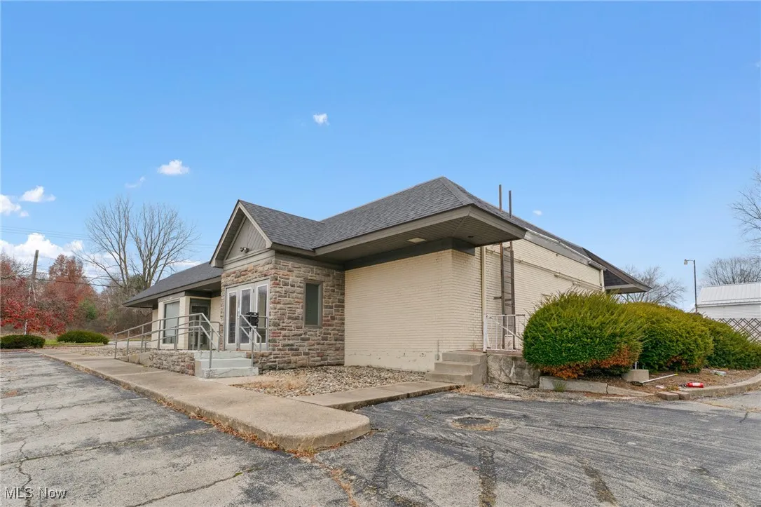 4241 Kirk Road, Youngstown, Ohio 44511,MLS Now Listing ID