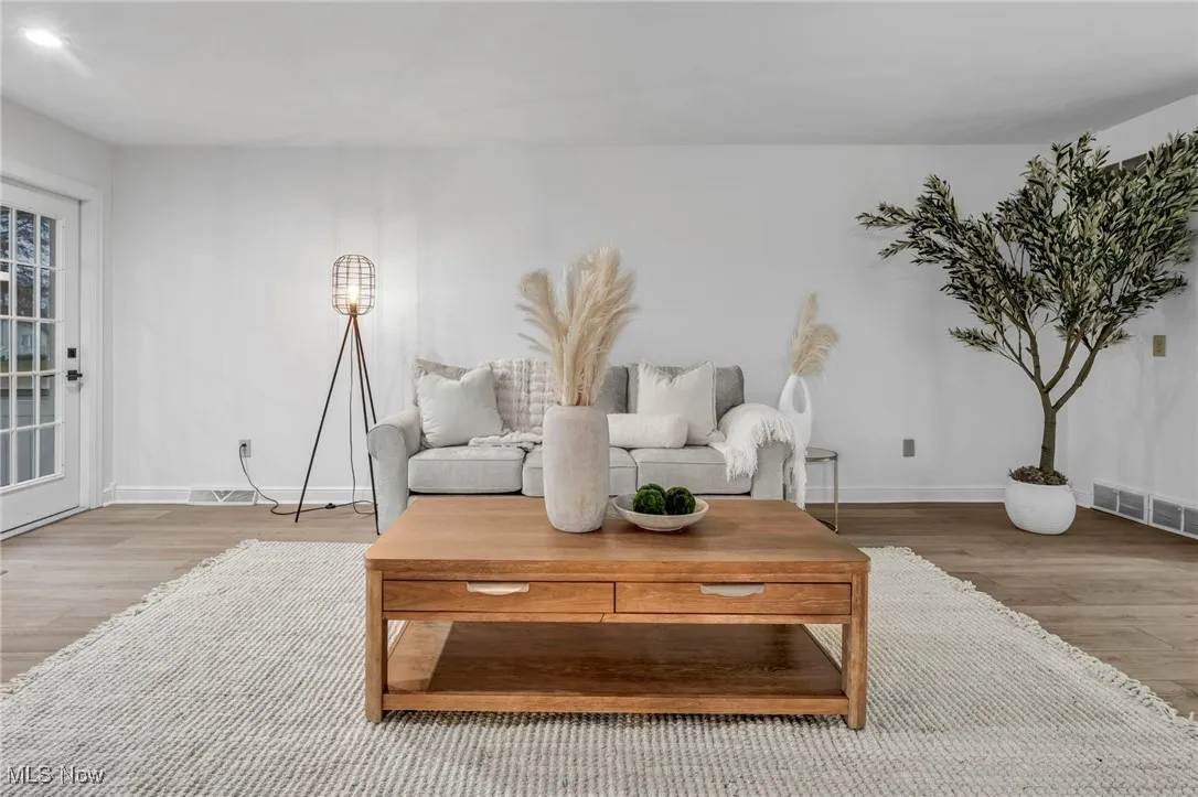 9825 Struthers Road, New Middletown, Ohio 44442,MLS Now Listing ID