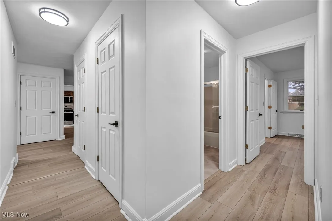 9825 Struthers Road, New Middletown, Ohio 44442,MLS Now Listing ID