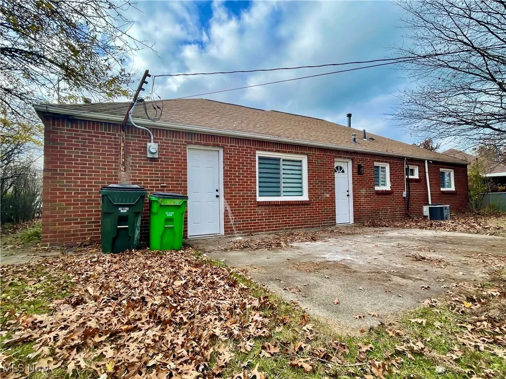 591 Hemlock Drive, Euclid, Ohio 44132,MLS Now Listing ID