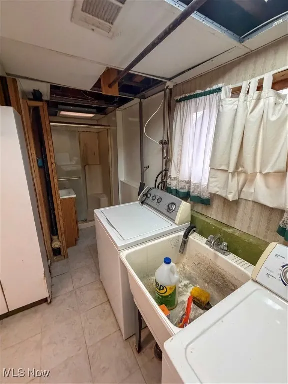 663 Meadowland Drive, Hubbard, Ohio 44425,MLS Now Listing ID