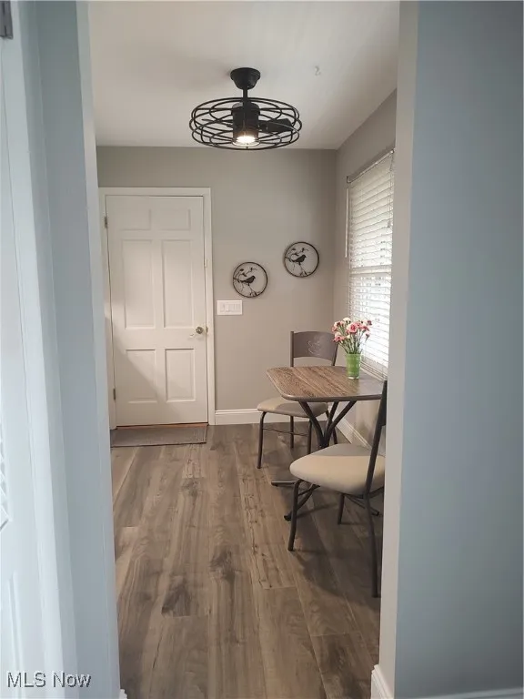 Foyer to the Breakfast Area