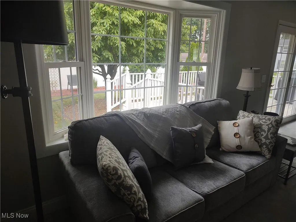 Bay Window