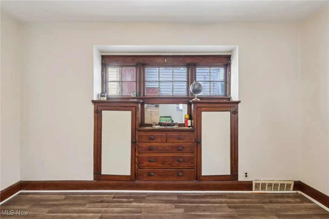 605 W Warren Avenue, Youngstown, Ohio 44511,MLS Now Listing ID