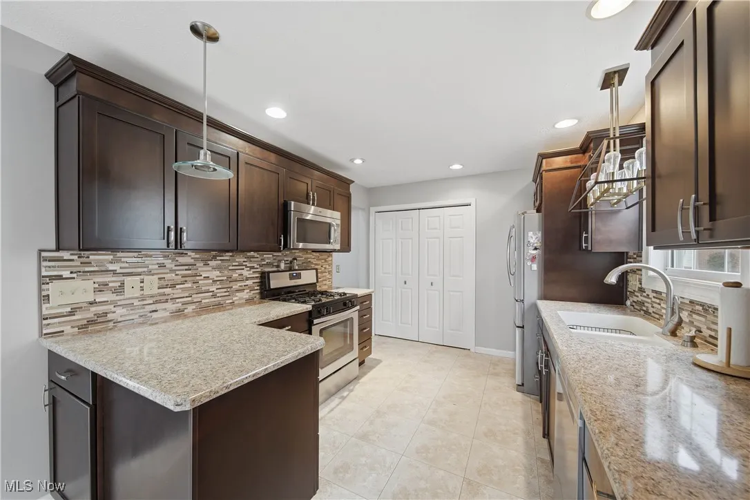 6686 Hogan Way, Canton, Ohio 44718,MLS Now Listing ID