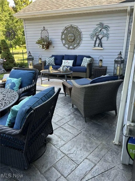 View of patio / terrace with an outdoor living space