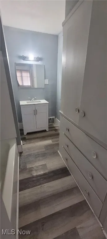 842 Stadelman Avenue, Akron, Ohio 44320,MLS Now Listing ID