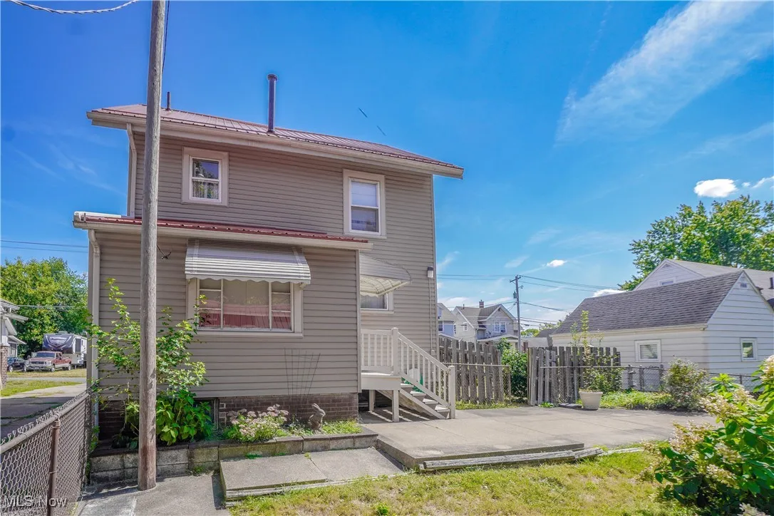 1521 Gibbs Avenue, Canton, Ohio 44705,MLS Now Listing ID