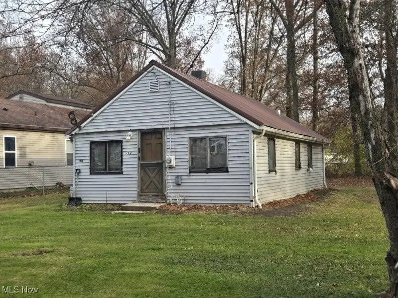 260 Oakwood Street, Elyria, Ohio 44035,MLS Now Listing ID