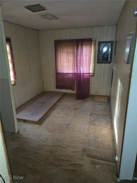 260 Oakwood Street, Elyria, Ohio 44035,MLS Now Listing ID